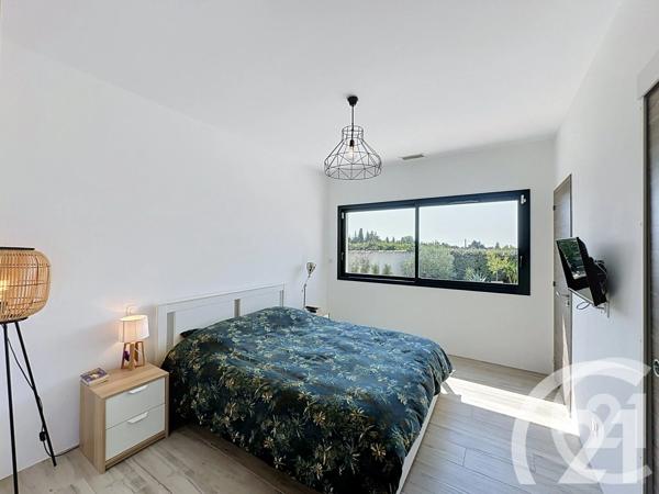Maison à vendre  5 pièces - 110 m 2   CAVAILLON  - 84
