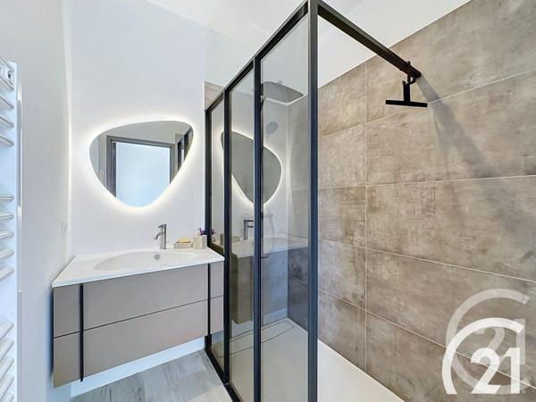 Maison à vendre  5 pièces - 110 m 2   CAVAILLON  - 84
