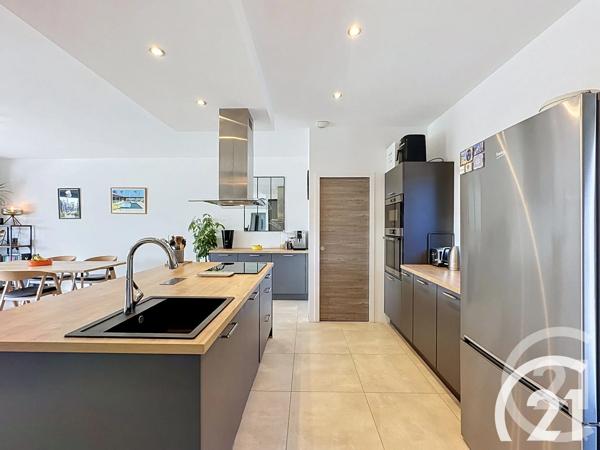 Maison à vendre  5 pièces - 110 m 2   CAVAILLON  - 84