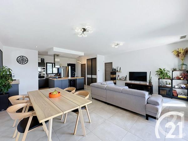 Maison à vendre  5 pièces - 110 m 2   CAVAILLON  - 84
