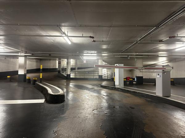 A VENDRE place de parking - Hyper centre NANCY