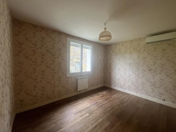 Maison à vendre 135 900 € Saint-Martial-d'Albarède 5 p 96 m² DPE D