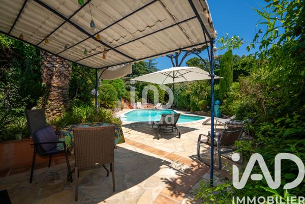 Maison à vendre 5 pièces 153 m² Gassin