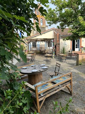 Restaurant 170 couverts avec terrasse en pleine croissance - Affaire clé en main
