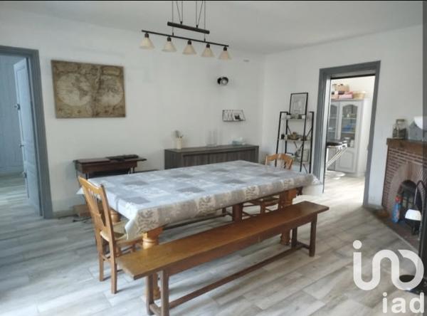 Maison à vendre 11 pièces 270 m² Saint-Leu-d'Esserent