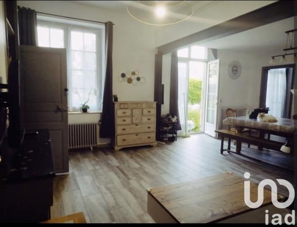 Maison à vendre 11 pièces 270 m² Saint-Leu-d'Esserent