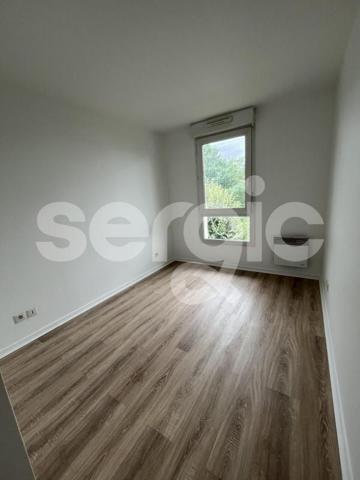 Location 2 Pieces 44 94000 Creteil 30 1328 02 1045