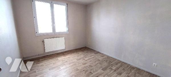 Villeneuve d'Ascq - Hôtel de Ville - Appartement T4 en dupleix - Box fermé - 208 000 €