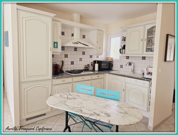 A vendre Maison PLAIN-PIED 4 pièces dont suite parentale SAINT PIERRE D'OLERON (17) à 300M de la PLAGE