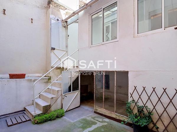 Maison de ville de 77 m² avec cour et garage de 50m²