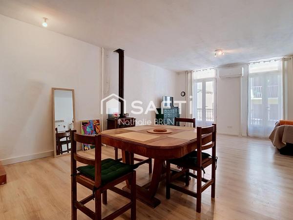 Maison de ville de 77 m² avec cour et garage de 50m²