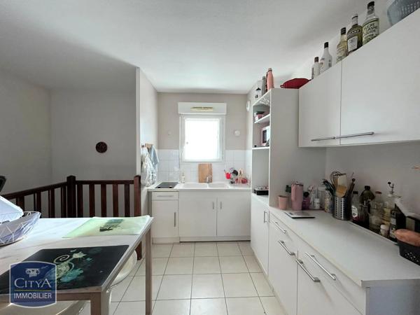 Appartement à louer 2 pièces 47.16m² Avignon (84000)