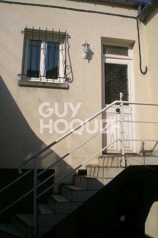 Immeuble de rapport Margny Les Compiègne local 75m2 plus f2 vendu loué