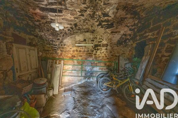 Maison à vendre 4 pièces 131 m² Saint-Julien-du-Serre