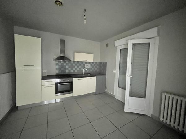 Maison à vendre 192 240 € Terrasson-Lavilledieu 6 p 145 m² DPE D