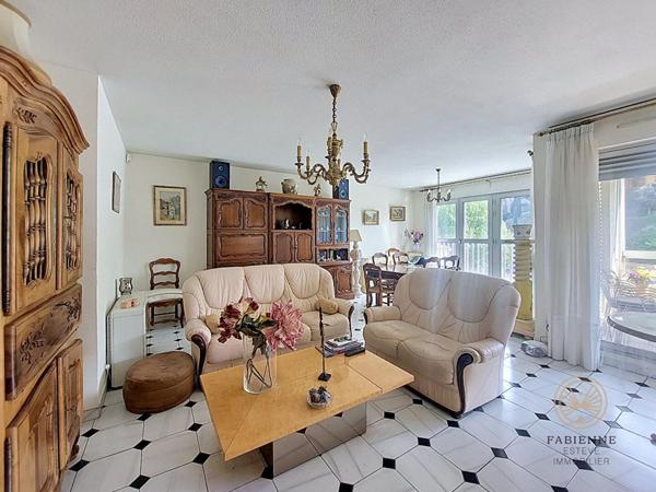 CHÂTEAURENARD  Appartement de 98 m² avec terrasse, garage et vue exceptionnelle