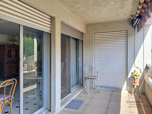 CHÂTEAURENARD  Appartement de 98 m² avec terrasse, garage et vue exceptionnelle