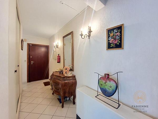 CHÂTEAURENARD  Appartement de 98 m² avec terrasse, garage et vue exceptionnelle
