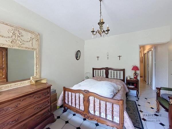 CHÂTEAURENARD  Appartement de 98 m² avec terrasse, garage et vue exceptionnelle