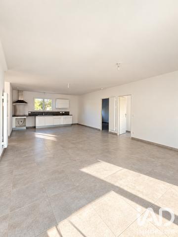 Location appartement 3 pièces 92 m² Salon-de-Provence