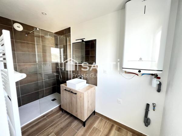 Saint-Nazaire – Appartement T2 rénové avec parking et cave