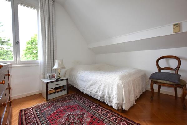 EN VENTE à COMBS LA VILLE, Maison indépendante de 6 pièces principales