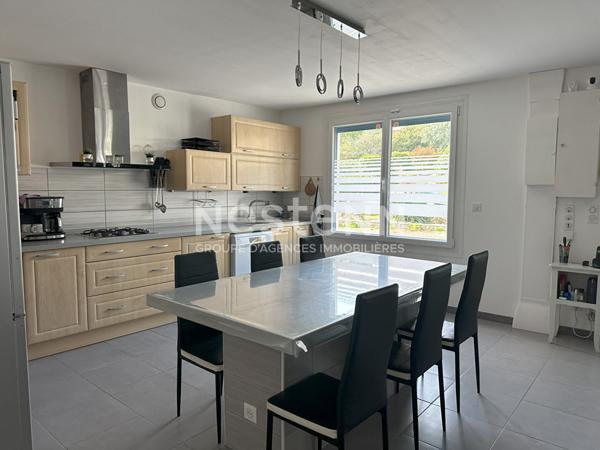 Maison à vendre à Bignan 3 chambres - 580 m² de terrain