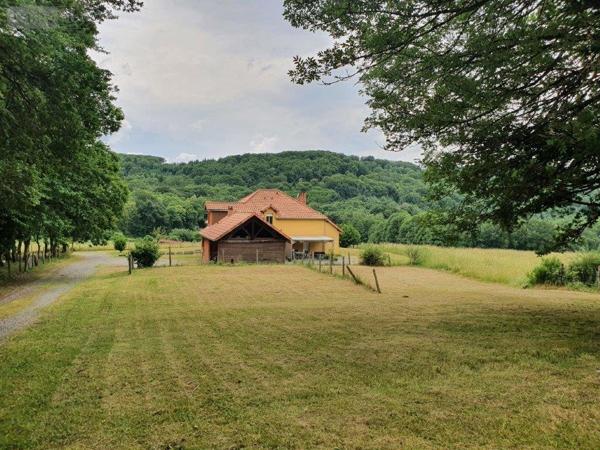 Maison individuelle à vendre à Saint-Yrieix-les-Bois en Creuse (23150), ref : 10986/582