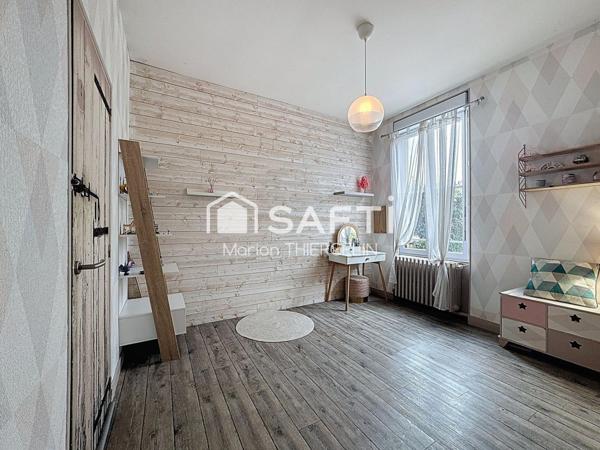 Belle longère familiale de 147m² environ située dans un environnement naturel et calme