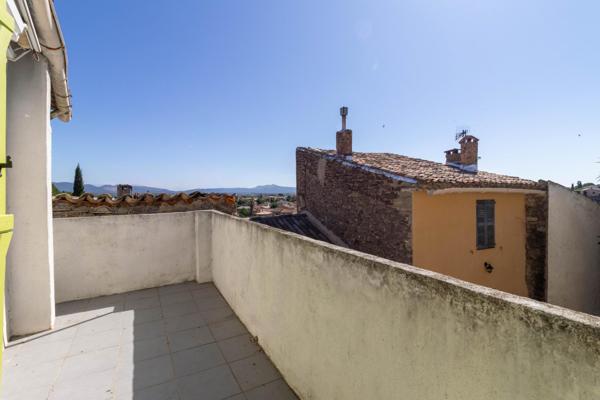 calme, terrasse avec vue dégagée