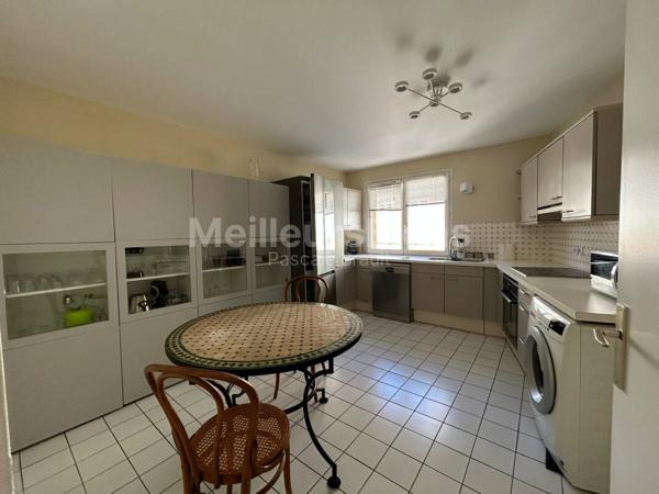 Metz centre appartement T5 avec terrasse et garage