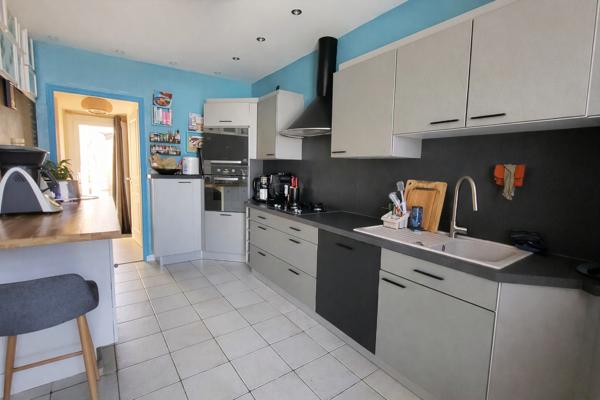 Maison 3 chambres et bureau, 110 m2 à Vertou