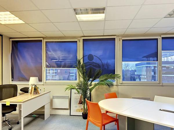 Vente                                                      Bureau
                        
                     23 pièces                      456 m2                     à Lille