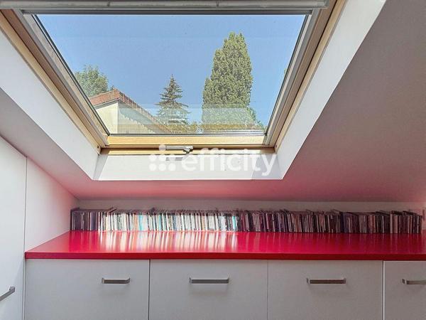 Maison
         3 pièces
        - 72 m² Exclusivité 432 000 € *