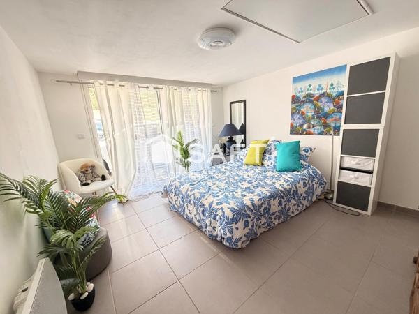 Maison 80 m² RT2012, 3 chambres, jardin, piscine