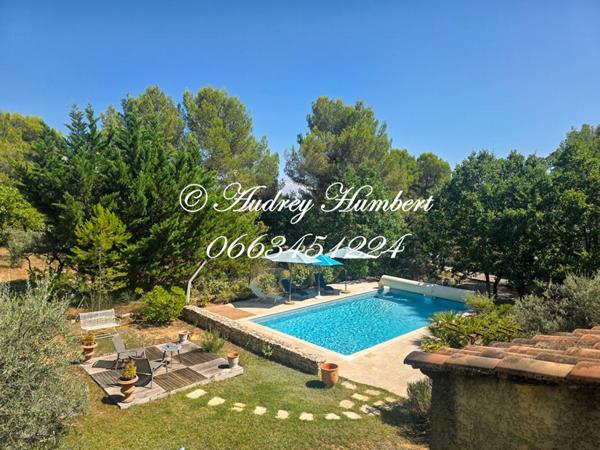 EXCLUSIVITÉ, SAINTE-TULLE, Quartier prisé pour cette Villa de 140 m² avec piscine et magnifique jardin