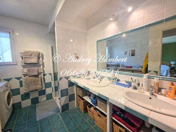 EXCLUSIVITÉ, SAINTE-TULLE, Quartier prisé pour cette Villa de 140 m² avec piscine et magnifique jardin