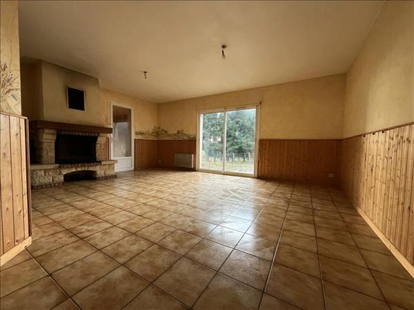 Maison à vendre |  Taponnat-Fleurignac |  6 pièces | 160 m²