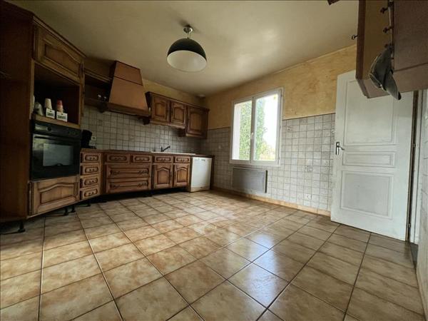 Maison à vendre |  Taponnat-Fleurignac |  6 pièces | 160 m²