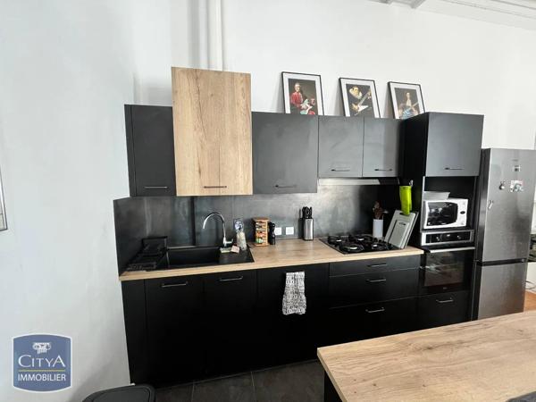 Appartement à louer 3 pièces 72.5m² Agen (47000)