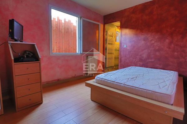 Maison familiale 6 pièces avec jardin, piscine et dépendance