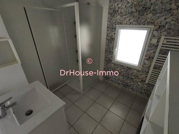 Appartement à louer 3 pièces de 64 m²