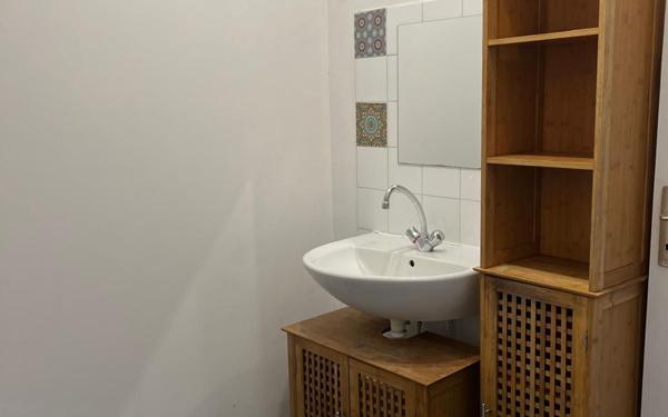 Appartement à louer    1 pièce • 25,40 m2 Chamarande