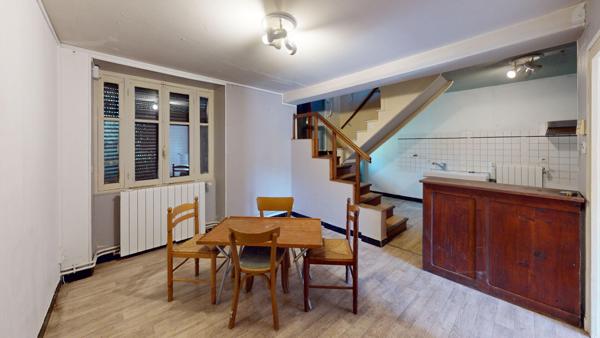 Maison de village Brinon Sur Beuvron 5 pièce(s) 172 m2