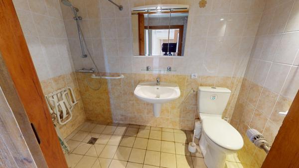 Maison de village Brinon Sur Beuvron 5 pièce(s) 172 m2