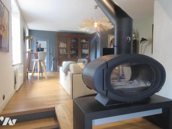 MAGNIFIQUE PROPRIETE DE CHARME SURPLOMBANT LE SCORFF