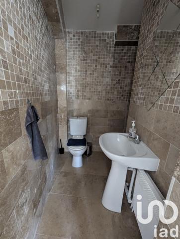 Studio 1 pièce de 24 m² à Trappes (78190)