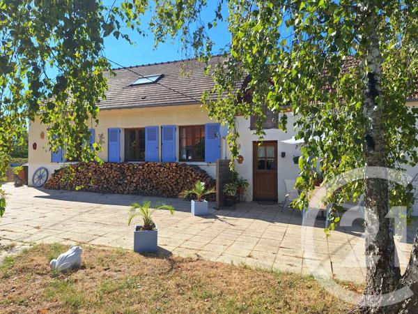 Maison à vendre  6 pièces - 139,76 m 2   CHATEAUMEILLANT  - 18