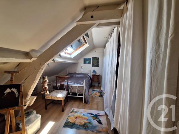Maison à vendre  6 pièces - 139,76 m 2   CHATEAUMEILLANT  - 18