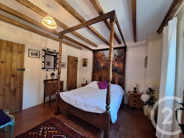 Maison à vendre  6 pièces - 139,76 m 2   CHATEAUMEILLANT  - 18